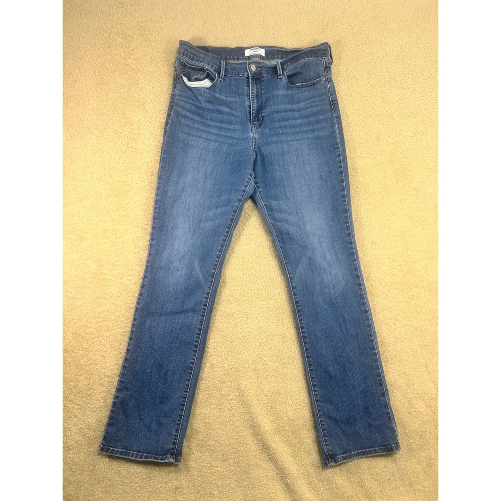 DENIZEN from Levis High Rise Straight Jeans Medium Wash Women's Size 12M W31 L30